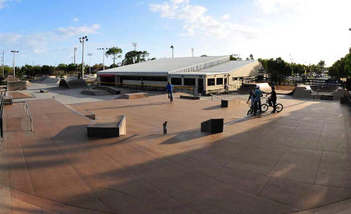 The Edge Johnny Nocera Skatepark (Naples FL)
